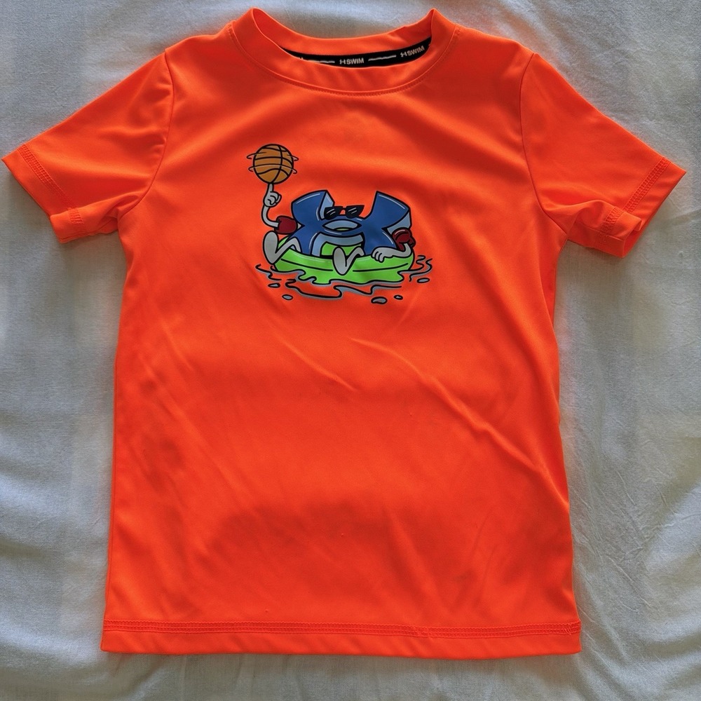 Under Armour Boys Rashguard, Swim Top, Orange Short Sleeve Size 4 *SEE NOTES*